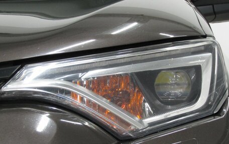 Toyota RAV4, 2018 год, 2 550 000 рублей, 9 фотография