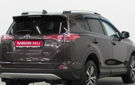 Toyota RAV4, 2018 год, 2 550 000 рублей, 5 фотография