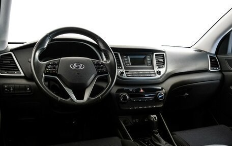 Hyundai Tucson III, 2018 год, 2 025 000 рублей, 11 фотография