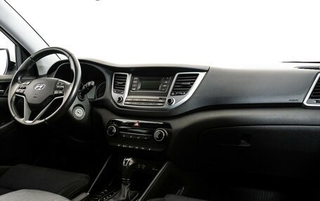 Hyundai Tucson III, 2018 год, 2 025 000 рублей, 9 фотография