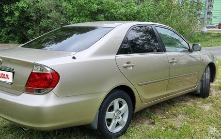 Toyota Camry V40, 2005 год, 1 790 000 рублей, 3 фотография