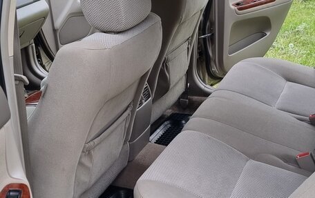 Toyota Camry V40, 2005 год, 1 790 000 рублей, 12 фотография