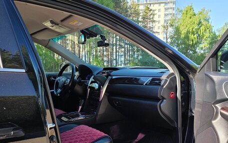Toyota Camry, 2014 год, 1 990 000 рублей, 18 фотография