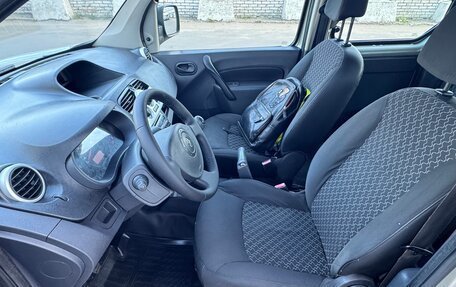 Renault Kangoo II рестайлинг, 2011 год, 795 000 рублей, 8 фотография