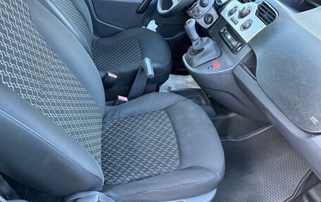 Renault Kangoo II рестайлинг, 2011 год, 795 000 рублей, 12 фотография