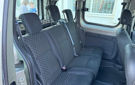 Renault Kangoo II рестайлинг, 2011 год, 795 000 рублей, 15 фотография