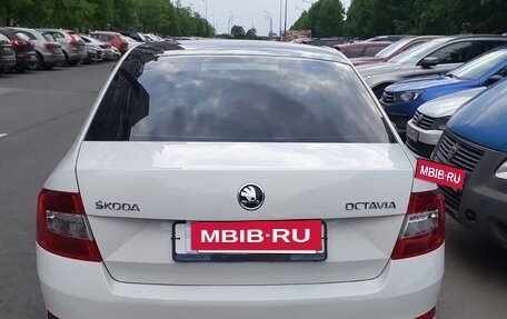 Skoda Octavia, 2015 год, 900 000 рублей, 11 фотография