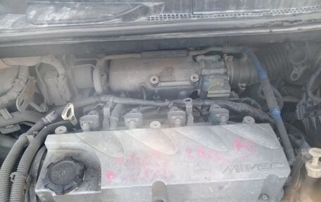 Mitsubishi Grandis, 2005 год, 830 000 рублей, 7 фотография