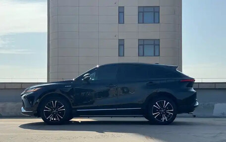 Toyota Venza, 2021 год, 3 333 777 рублей, 3 фотография