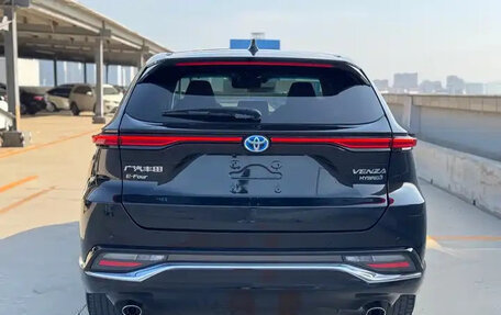 Toyota Venza, 2021 год, 3 333 777 рублей, 7 фотография