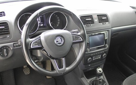 Skoda Yeti I рестайлинг, 2015 год, 1 395 840 рублей, 12 фотография