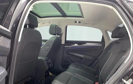 Volkswagen Passat B8 рестайлинг, 2021 год, 2 395 000 рублей, 14 фотография