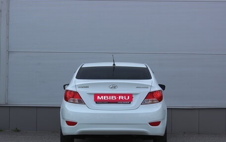Hyundai Solaris II рестайлинг, 2013 год, 847 000 рублей, 4 фотография