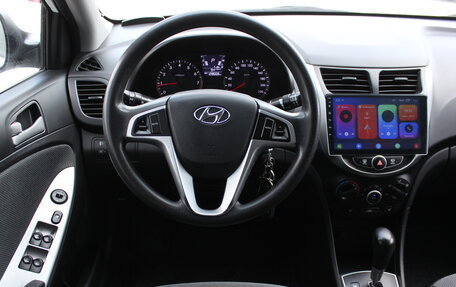 Hyundai Solaris II рестайлинг, 2013 год, 847 000 рублей, 15 фотография
