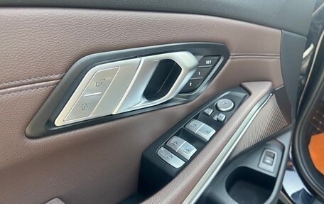 BMW 3 серия, 2022 год, 3 300 000 рублей, 17 фотография