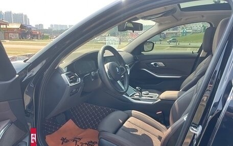 BMW 3 серия, 2022 год, 3 300 000 рублей, 18 фотография