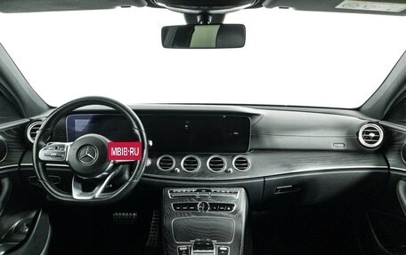 Mercedes-Benz E-Класс, 2020 год, 3 650 000 рублей, 13 фотография