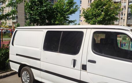 Toyota HiAce H100, 1994 год, 500 000 рублей, 5 фотография