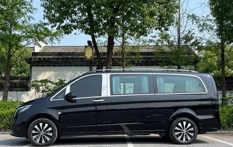 Mercedes-Benz Vito, 2023 год, 4 790 000 рублей, 7 фотография