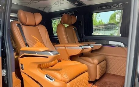 Mercedes-Benz Vito, 2023 год, 4 790 000 рублей, 24 фотография