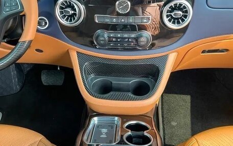 Mercedes-Benz Vito, 2023 год, 4 790 000 рублей, 28 фотография