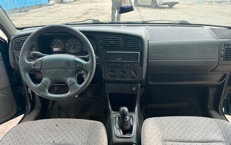 Volkswagen Passat B4, 1994 год, 279 000 рублей, 12 фотография