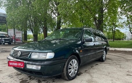 Volkswagen Passat B4, 1994 год, 279 000 рублей, 3 фотография