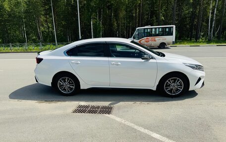 KIA Cerato IV, 2022 год, 2 590 000 рублей, 4 фотография