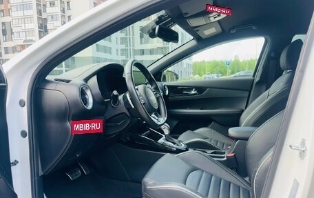 KIA Cerato IV, 2022 год, 2 590 000 рублей, 10 фотография
