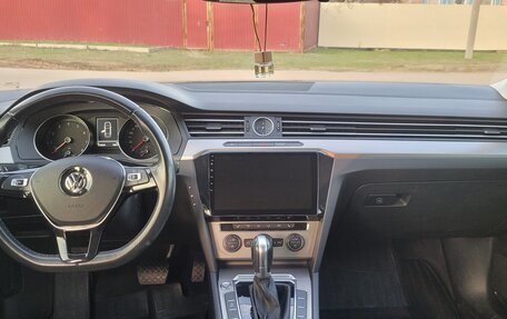 Volkswagen Passat B8 рестайлинг, 2016 год, 1 600 000 рублей, 5 фотография