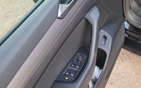 Volkswagen Passat B8 рестайлинг, 2016 год, 1 600 000 рублей, 10 фотография