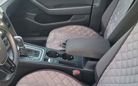 Volkswagen Passat B8 рестайлинг, 2016 год, 1 600 000 рублей, 12 фотография