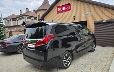 Toyota Alphard III, 2019 год, 6 800 000 рублей, 4 фотография