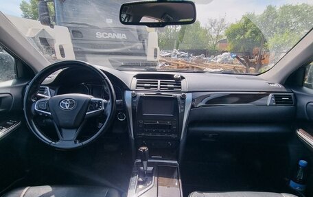Toyota Camry, 2015 год, 1 950 000 рублей, 3 фотография