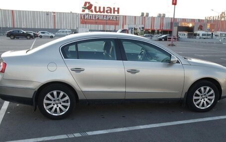 Volkswagen Passat B6, 2007 год, 690 000 рублей, 4 фотография
