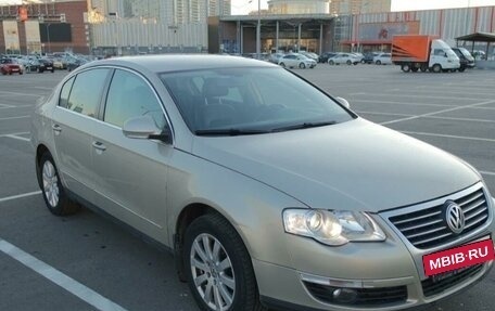 Volkswagen Passat B6, 2007 год, 690 000 рублей, 2 фотография