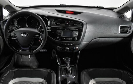 KIA cee'd III, 2014 год, 1 195 000 рублей, 14 фотография
