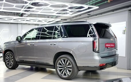 Cadillac Escalade V, 2021 год, 18 000 000 рублей, 8 фотография