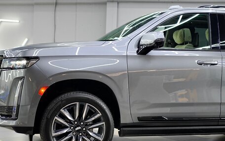 Cadillac Escalade V, 2021 год, 18 000 000 рублей, 16 фотография