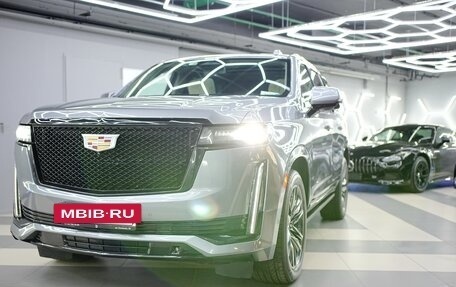 Cadillac Escalade V, 2021 год, 18 000 000 рублей, 10 фотография