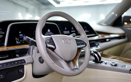 Cadillac Escalade V, 2021 год, 18 000 000 рублей, 20 фотография