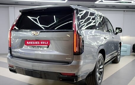 Cadillac Escalade V, 2021 год, 18 000 000 рублей, 15 фотография