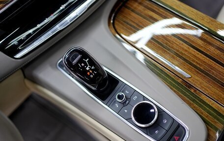 Cadillac Escalade V, 2021 год, 18 000 000 рублей, 40 фотография