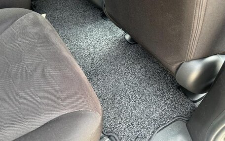 Honda Freed I, 2011 год, 800 000 рублей, 20 фотография