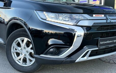 Mitsubishi Outlander III рестайлинг 3, 2019 год, 1 950 000 рублей, 23 фотография