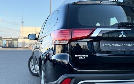 Mitsubishi Outlander III рестайлинг 3, 2019 год, 1 950 000 рублей, 24 фотография