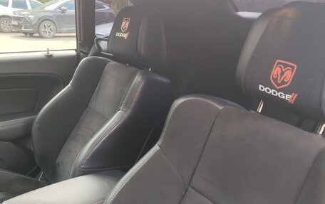 Dodge Challenger III рестайлинг 2, 2021 год, 4 650 000 рублей, 6 фотография