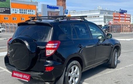 Toyota RAV4, 2011 год, 1 350 000 рублей, 4 фотография