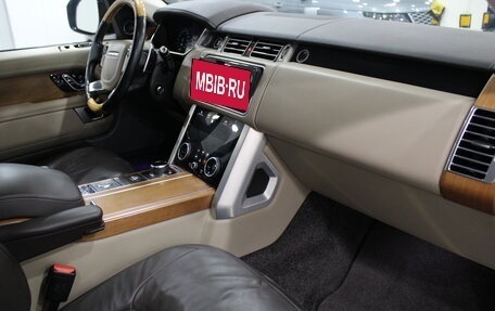 Land Rover Range Rover IV рестайлинг, 2018 год, 6 290 000 рублей, 31 фотография