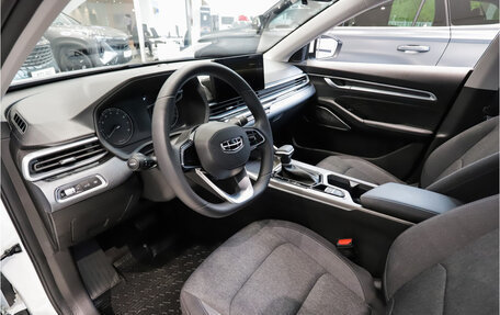 Geely Emgrand, 2024 год, 2 400 000 рублей, 9 фотография